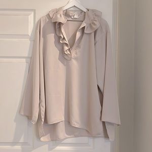 H&M Oversized Ruffle Top